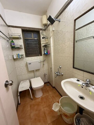 Master Bedroom in 2 BHK Apartment at Golden Sands CHS, Andheri West – for Rent