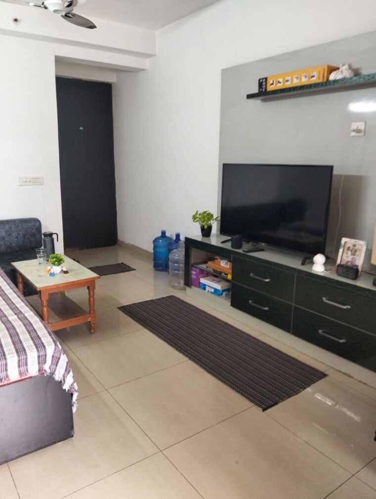 Bedroom, 3c-lotus-zing 2 Bedroom 1000 Sq.Ft. Apartment In Sector 168 Noida 10130934