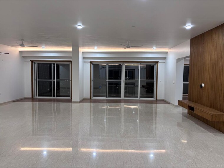 Room, snn-clermont 4 Bedroom 3900 Sq.Ft. Apartment In Hebbal Bangalore 10130936