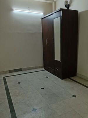 Room in 3 BHK Builder Floor at Shyam Park Extension – for Sale