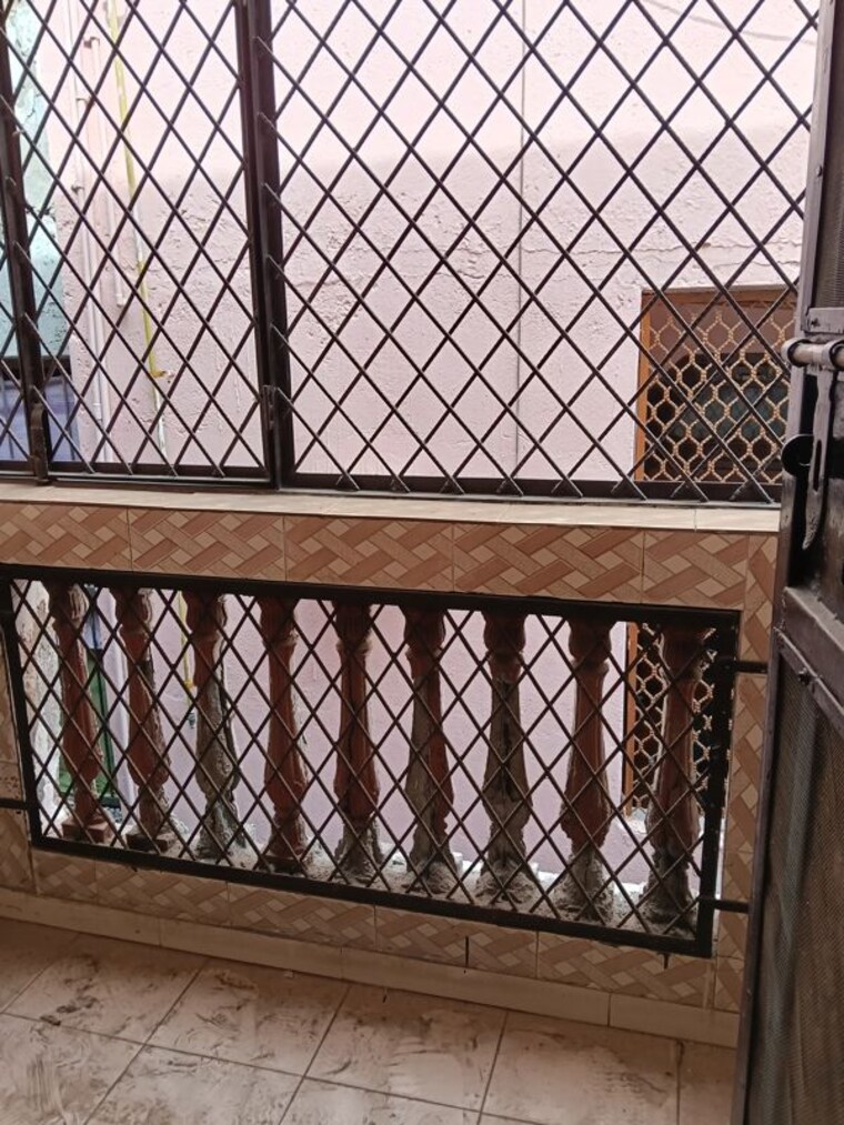 Balcony, shyam park extension 3 Bedroom 110 Sq.Yd. Builder Floor In Shyam Park Extension Ghaziabad 10130968