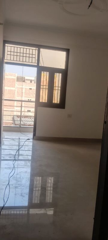 Room in 2 BHK Builder Floor at Green Avenue, Sector 89 – for Sale