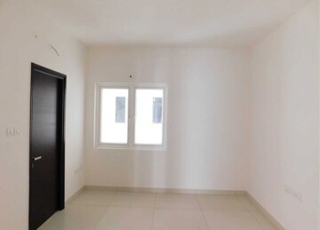 Room in 2 BHK Apartment at Aparna Zenon, Puppalaguda – for Sale