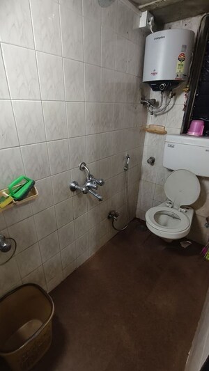 Master Bedroom in 1 RK Apartment at Gokuldham Complex, Goregaon East – for Rent