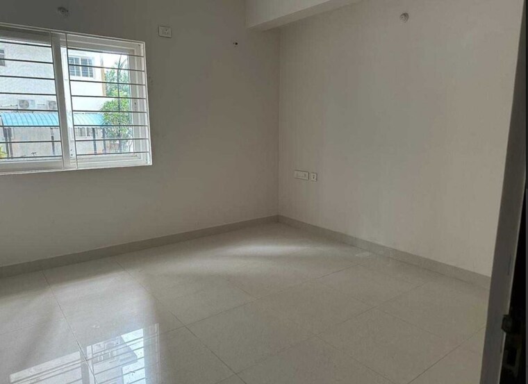Room, smr-vinay-iconia-hyderabad 4 Bedroom 2925 Sq.Ft. Apartment In Kondapur Hyderabad 10131000