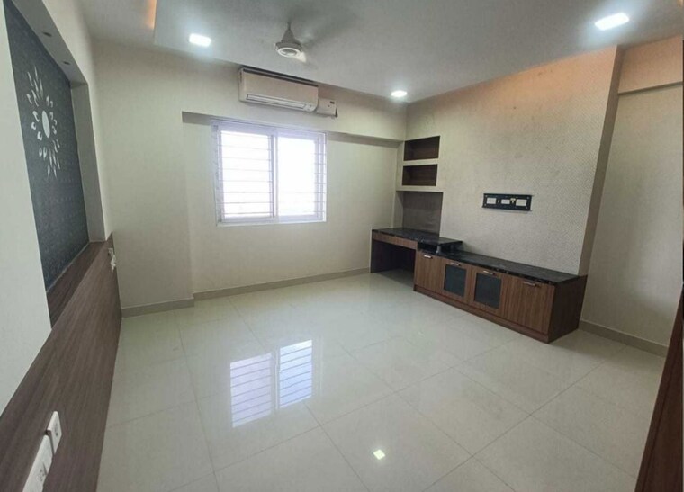 Room, smr-vinay-iconia-hyderabad 3 Bedroom 2367 Sq.Ft. Apartment In Kondapur Hyderabad 10131005