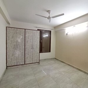 Room in 2 BHK Builder Floor at Sector 47 – for Rent