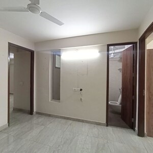 Room in 2 BHK Builder Floor at Sector 47 – for Rent