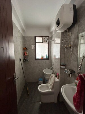 Bathroom in 2.5 BHK Builder Floor at Chattarpur – for Rent