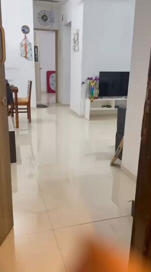 Room in 1 BHK Apartment at Lodha Upper Thane Meadows, Anjur – for Sale