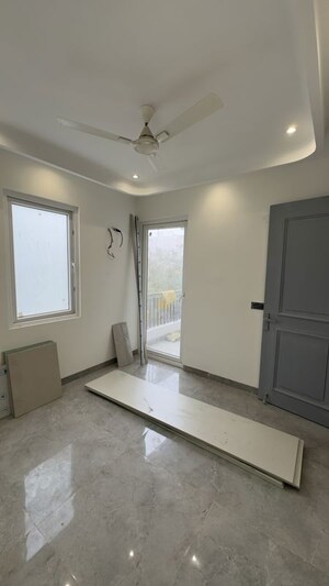 Room in 1 BHK Apartment at Palm Residency Chhatarpur, Chattarpur – for Rent