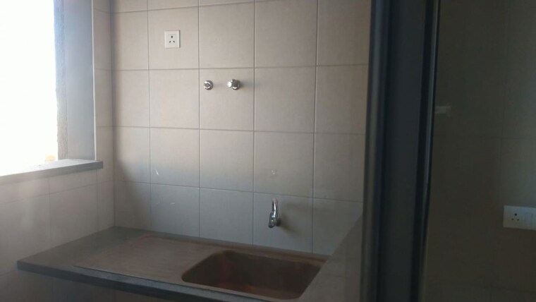 Bathroom, sobha-hrc-pristine-bangalore 3.5 Bedroom 1932 Sq.Ft. Apartment In Jakkuru Bangalore 10131030