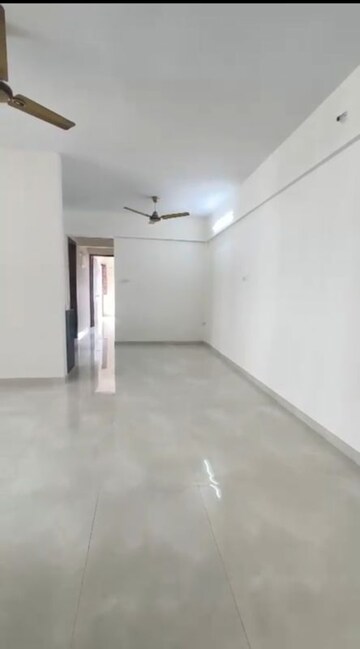 2 BHK Apartment For Rent in Kalpataru Estate, Pimple Gurav