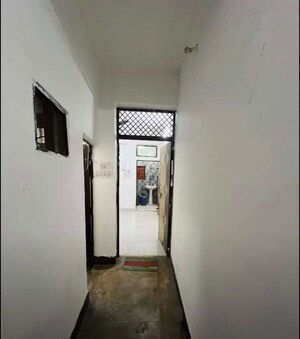 Building Lobby in 1 BHK Villa at Hazratganj – for Rent