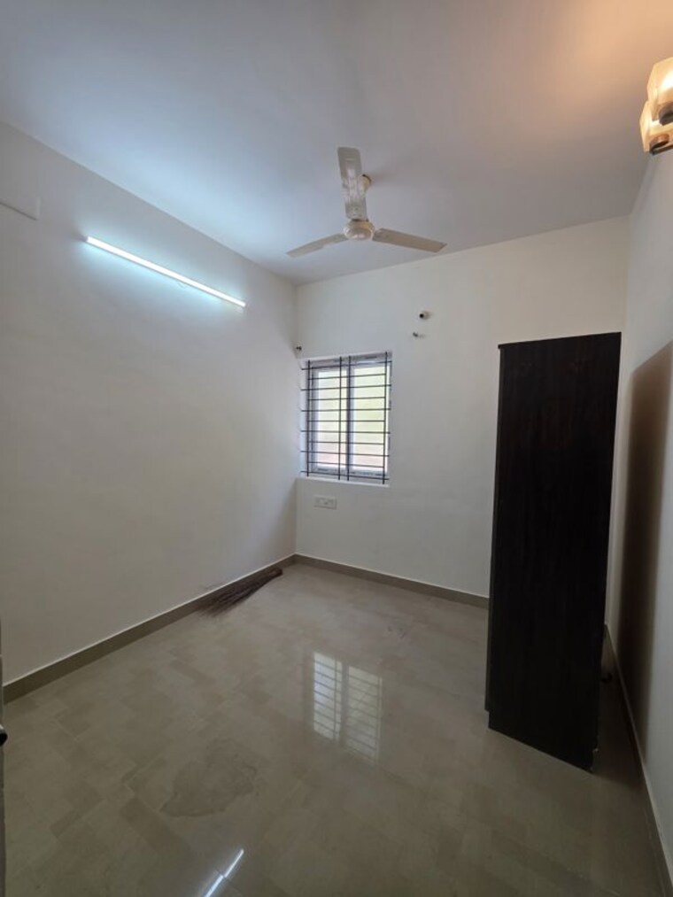 Room, srishti-chs 2 Bedroom 800 Sq.Ft. Independent House In Hsr Layout Bangalore 10131062