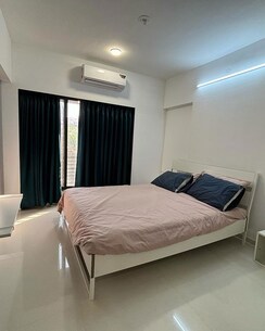 4 BHK + Pooja Room Apartment For Rent in Swamy Vivekananda Road