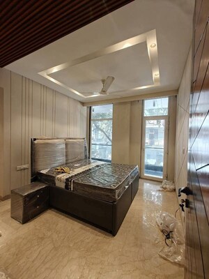 Living Room in 3 BHK Builder Floor at Ansal Sushant Apartments, Sushant Lok I – for Rent