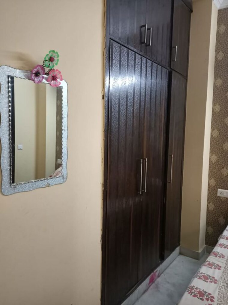 undefined, sector 10 1.5 Bedroom 950 Sq.Ft. Independent House In Sector 10 Gurgaon 10088308