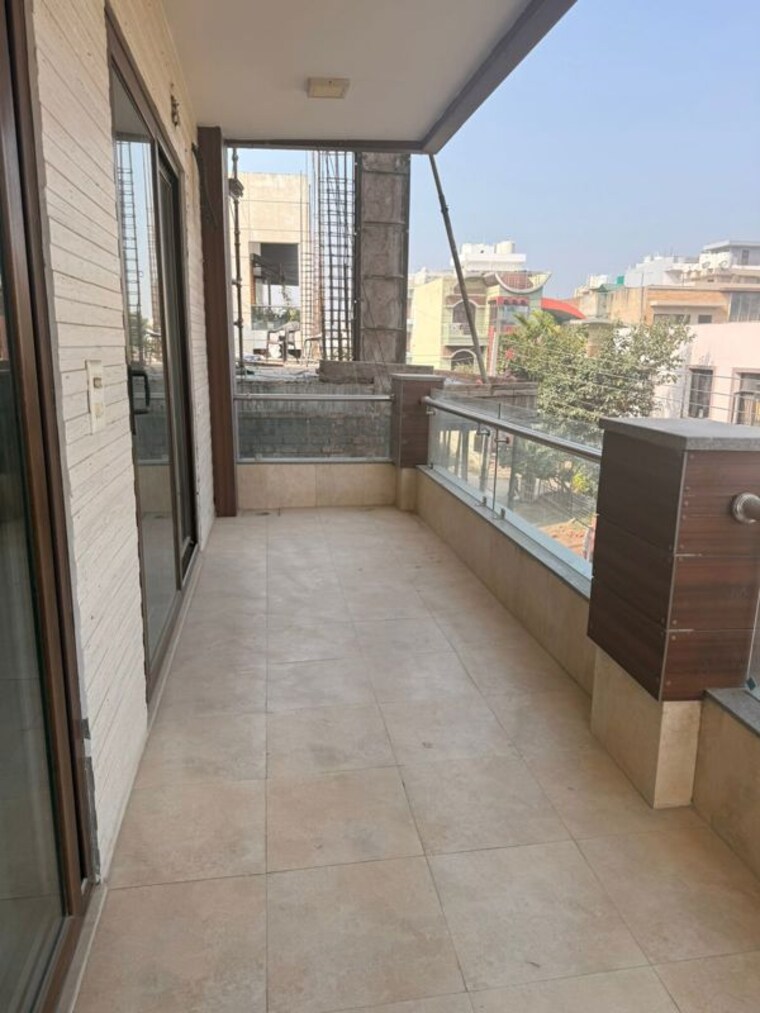 Balcony, sector 9 3 Bedroom 2950 Sq.Ft. Builder Floor In Sector 9 Gurgaon 10065875