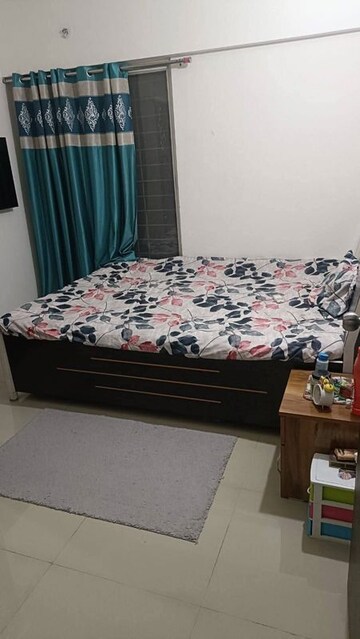 Bedroom in 2 BHK Apartment at Mantra 29 Gold Coast Phase 3, Tingre Nagar – for Rent