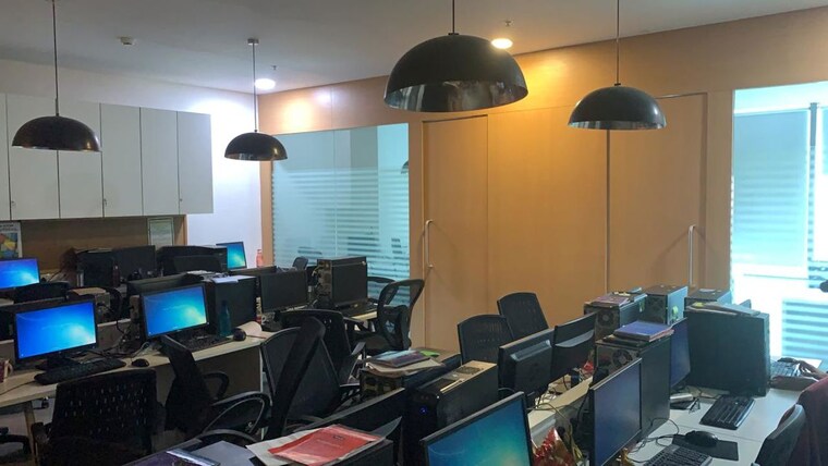 Gym, rupa-solitaire Commercial Office Space 2444 Sq.Ft. In Kopar Khairane Navi Mumbai 10131158