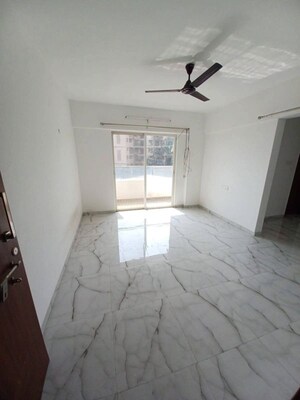 Room in 1 BHK Apartment at VTP One, Kharadi – for Rent