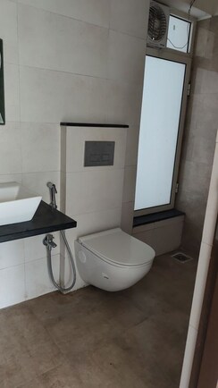 1 BHK + Pooja Room Apartment For Rent in Omkar Signet