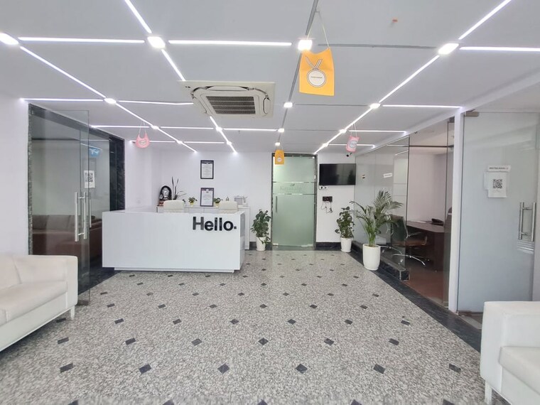 Common Area, sector 63 Commercial Office Space 5400 Sq.Ft. In Sector 63 Noida 10131230