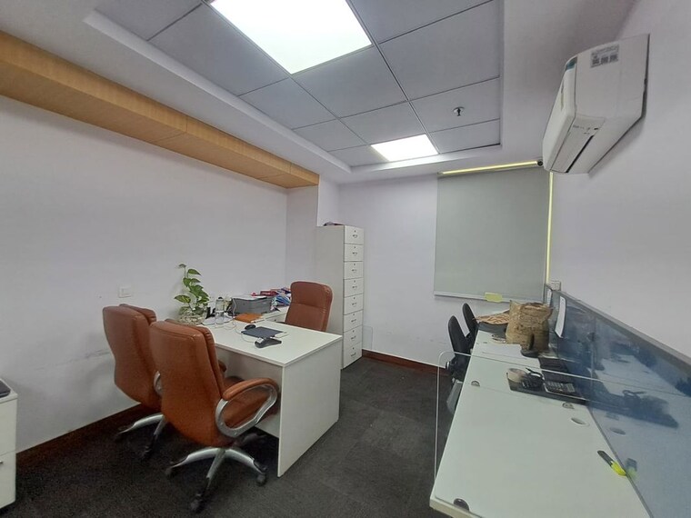 Team Area, sector 63 Commercial Office Space 5400 Sq.Ft. In Sector 63 Noida 10131230