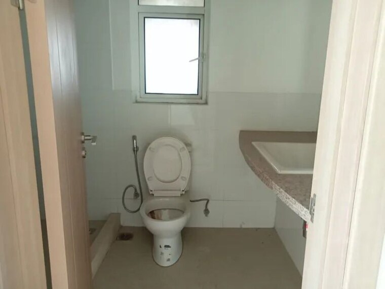 Bathroom, signature-global-synera 2 Bedroom 735 Sq.Ft. Apartment In Sector 81 Gurgaon 10131288