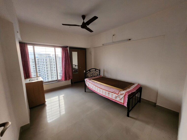 Bedroom, kanakia-spaces-niharika 2.5 Bedroom 900 Sq.Ft. Apartment In Manpada Thane 10131261