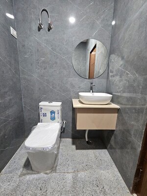 Bathroom in 3 BHK Builder Floor at Maidan Garhi – for Rent
