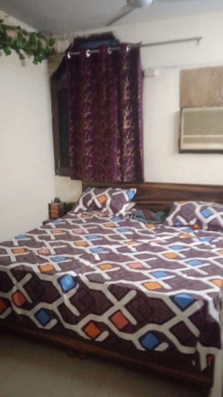 Bedroom, signature-tower-sector-30 2 Bedroom 200 Sq.Ft. Builder Floor In Sector 30 Gurgaon 10131329