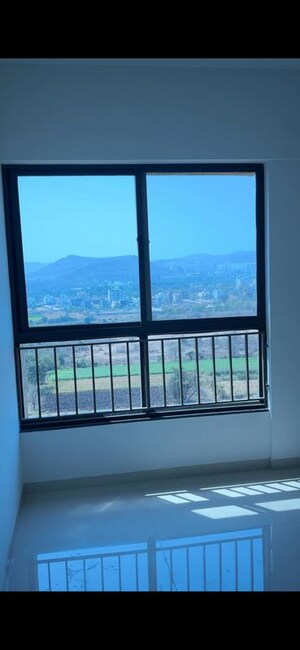 Room in 2 BHK Apartment at Shapoorji Pallonji Sensorium Auris, Hinjewadi – for Rent