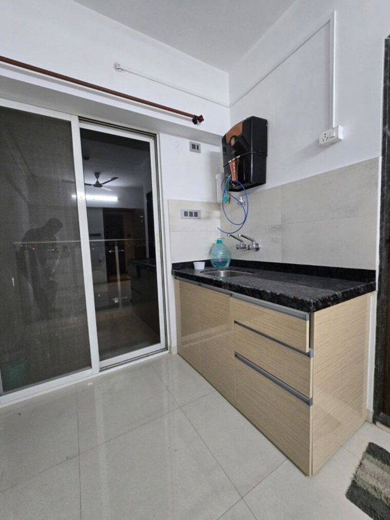 Kitchen, wadgaon sheri Studio 400 Sq.Ft. Apartment In Wadgaon Sheri Pune 10131356
