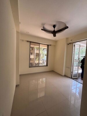 Room in 2.5 BHK Apartment at Paravsakshi Apartments, Pimple Saudagar – for Sale