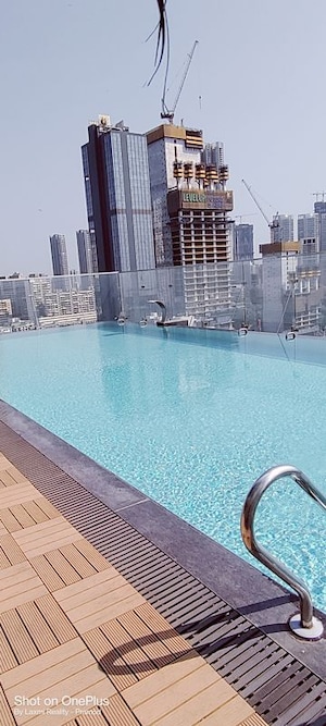 Swimming Pool in 2.5 BHK Apartment at Alamdar The Auro, Lower Parel – for Rent