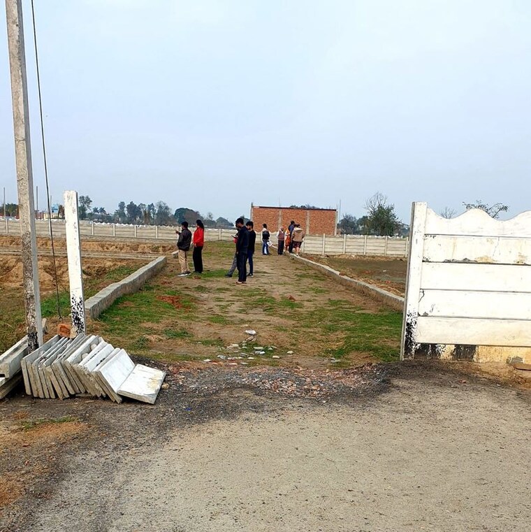 Exterior View, badalpur  200 Sq.Yd. Plot In Badalpur Greater Noida 10131385