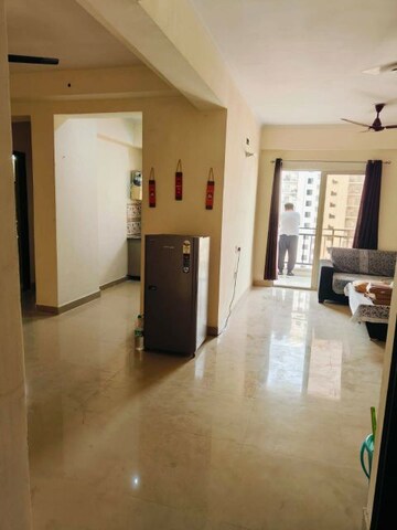 Room in 2 BHK Apartment at Nirala Aspire, Sector 16 Greater Noida – for Rent