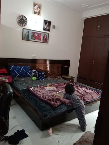 Bedroom in 1.5 BHK Villa at Sector 20 – for Rent