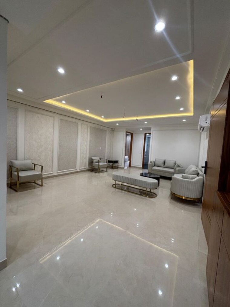 Living Room, alaknanda-maxxus-eden-estate 3 Bedroom 2190 Sq.Ft. Builder Floor In Ghazipur Zirakpur 10131354