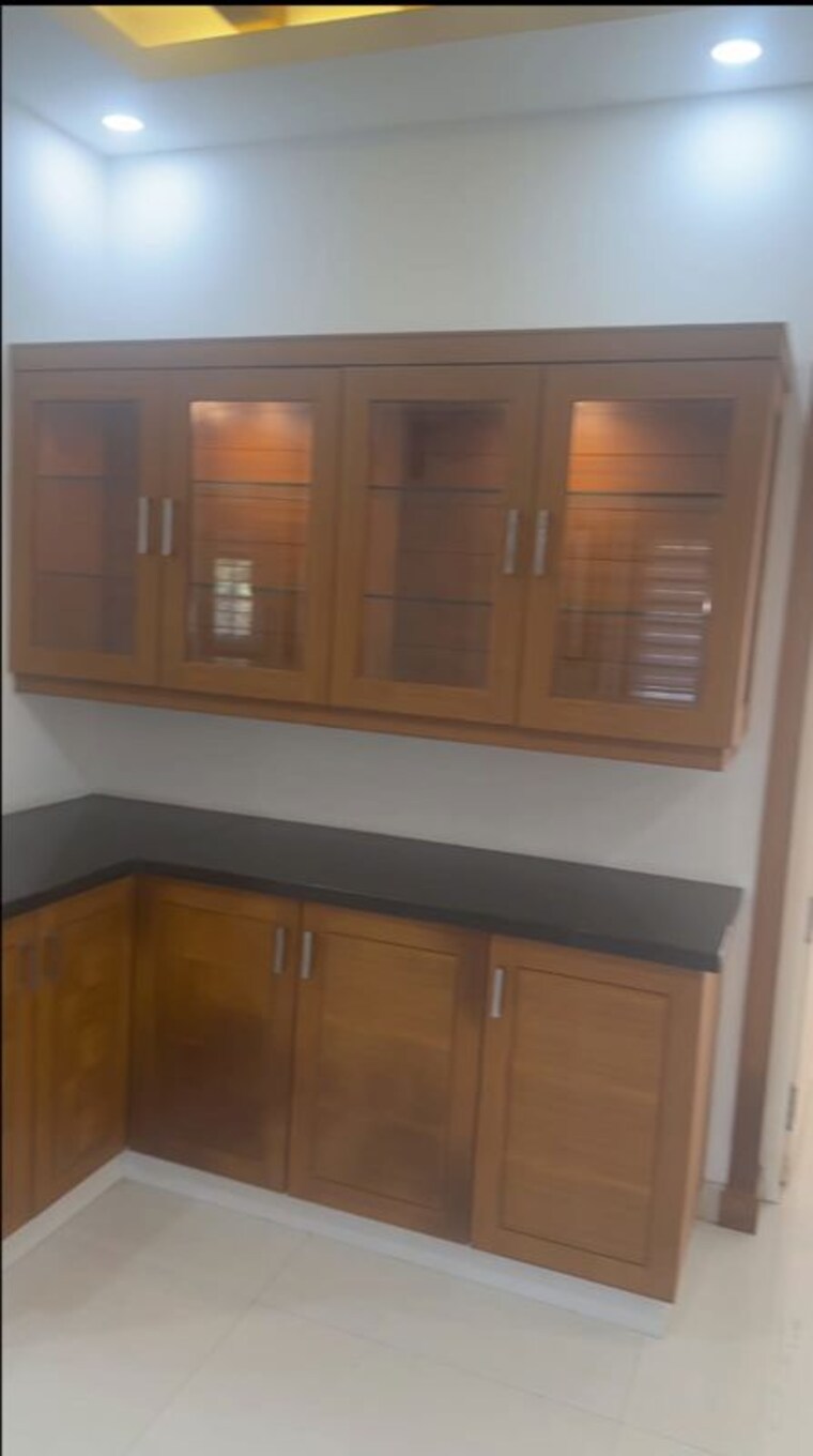 Room, kuttanellur 4 Bedroom 3600 Sq.Ft. Independent House In Kuttanellur Thrissur 10131350