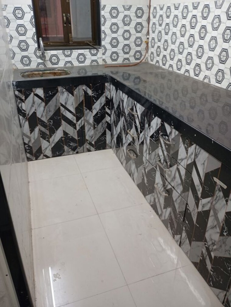 Balcony, jb nagar 1.5 Bedroom 440 Sq.Ft. Apartment In Jb Nagar Mumbai 10131497