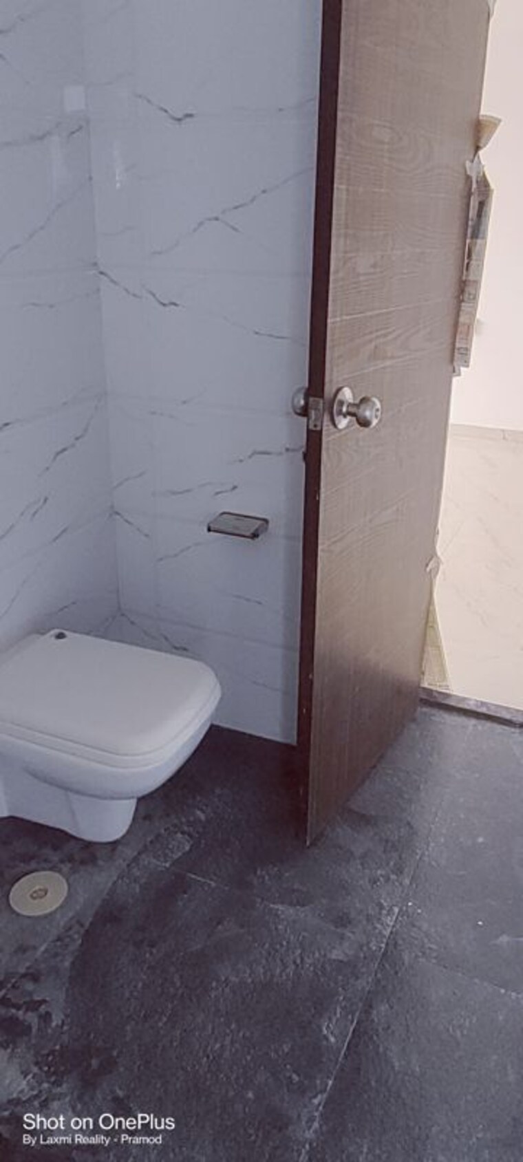 Bathroom, neumec-chandelier-court 3.5 Bedroom 1600 Sq.Ft. Apartment In Worli Mumbai 10131466