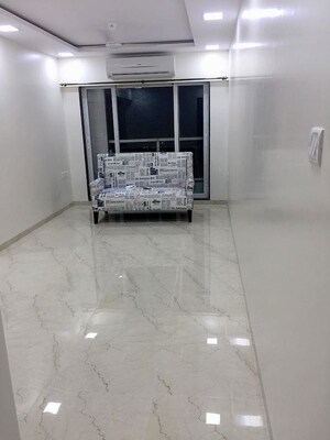 Room in 3.5 BHK Apartment at Neumec Chandelier Court, Worli – for Rent