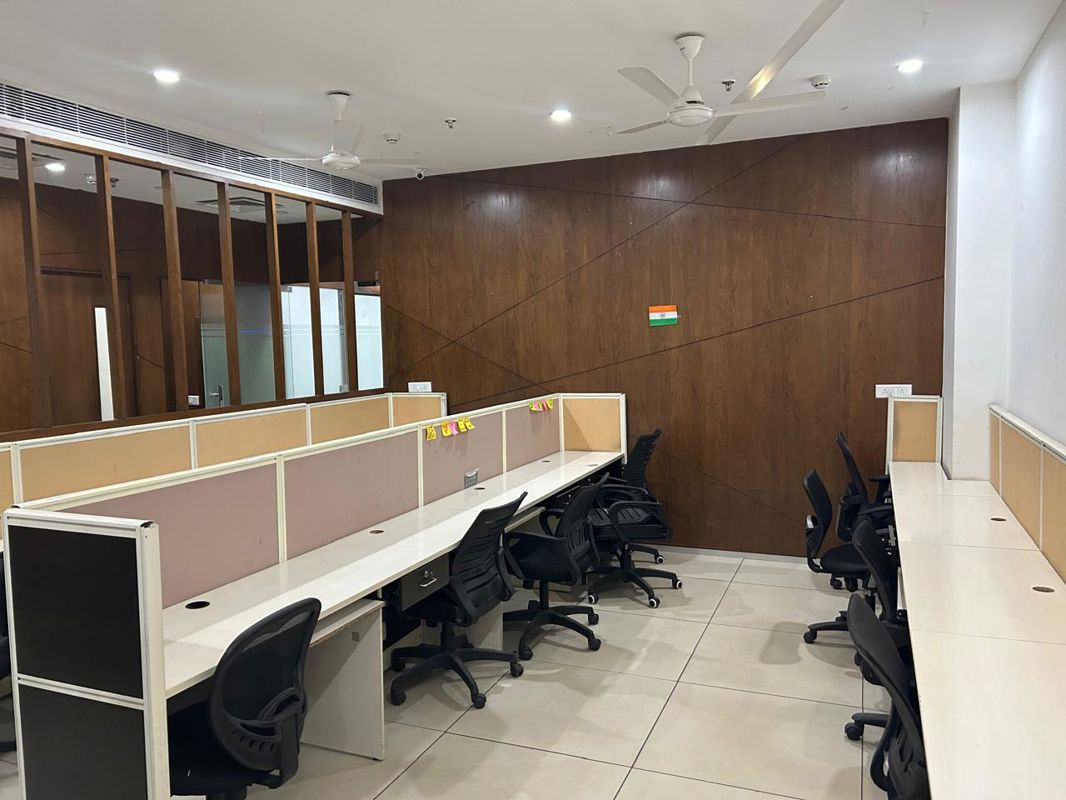 Office Space in IT/SEZ For Sale in Motia Citi Royal Business Park