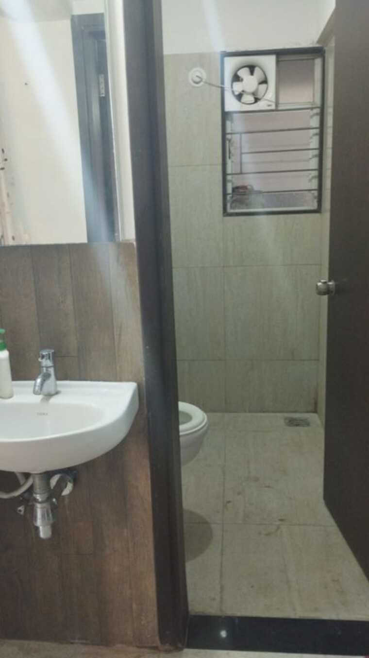 Bathroom, rama-melange-residences 2 Bedroom 850 Sq.Ft. Apartment In Hinjewadi Pune 10131524