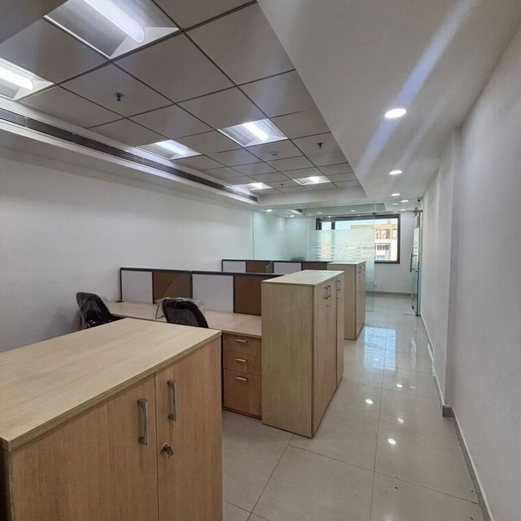 Kitchen, spaze-itech-park Commercial Office Space 1000 Sq.Ft. In Sispal Vihar Gurgaon 10131552