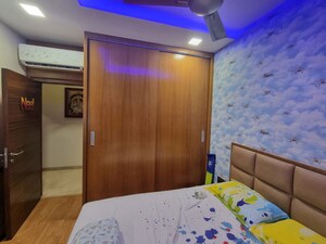 Bedroom in 3 BHK Apartment at Oberoi Exquisite Goregaon, Goregaon East – for Rent