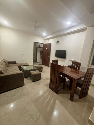 Living Room in 3 BHK Builder Floor at Sector 30 – for Rent